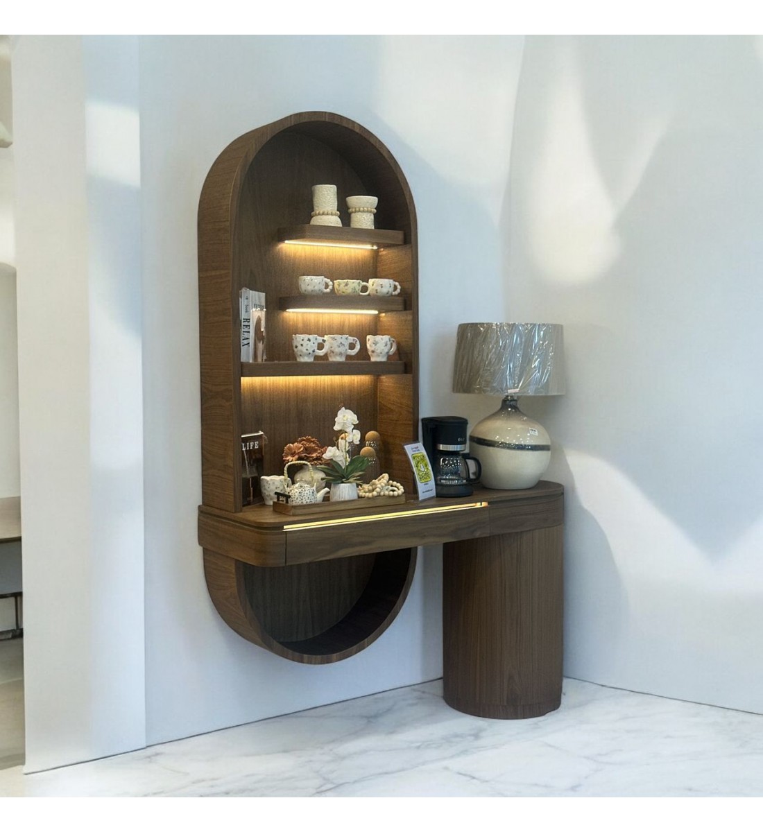 ركن كوفي  بني مع رفوف 200×10سم 