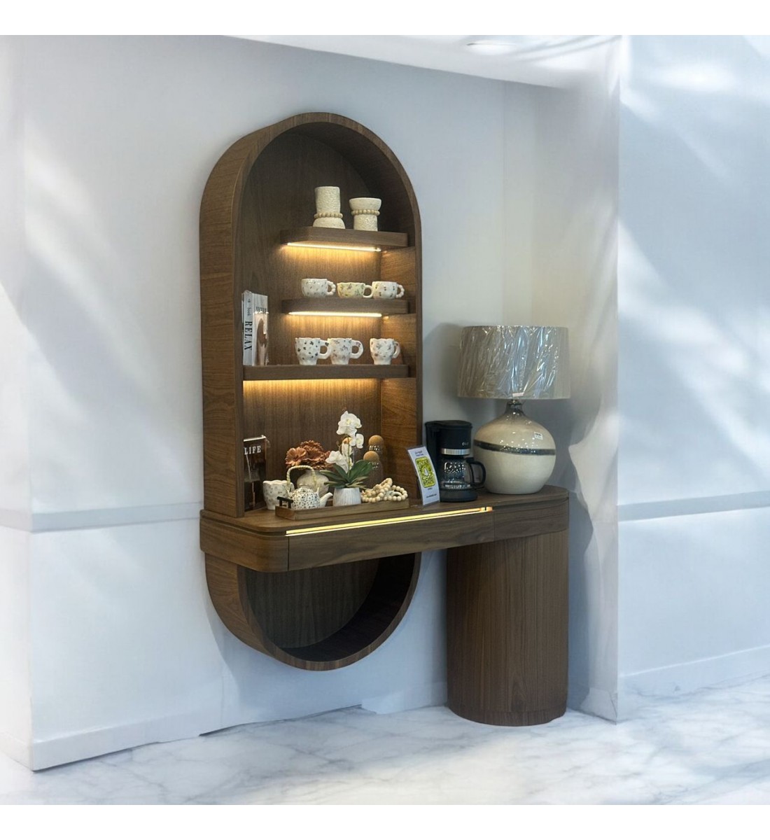 ركن كوفي  بني مع رفوف 200×10سم 