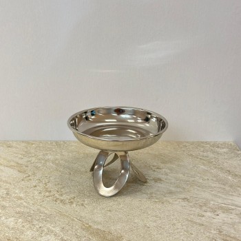 صحن تقديم ضيافة فاخر من المعدن ستيل بقاعده16×16×11سم 
