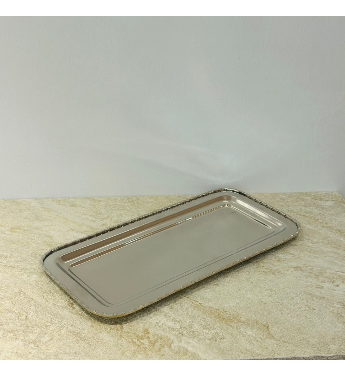 صحن تقديم ضيافة فاخر من المعدن ستيل بقاعده 38×18×2سم 