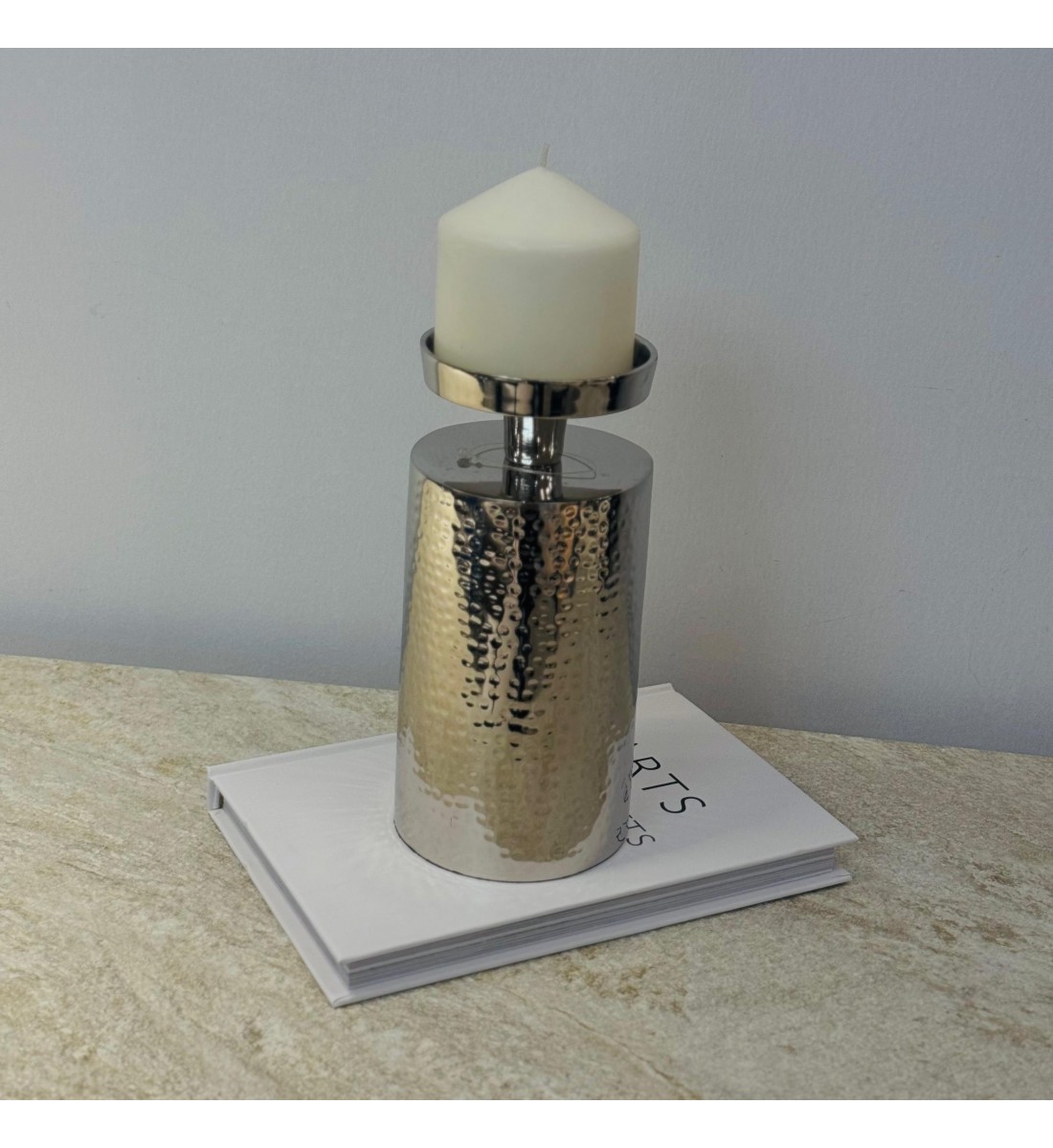 شمعدان استانلس استيل تصميم انيق 20×9×9سم 