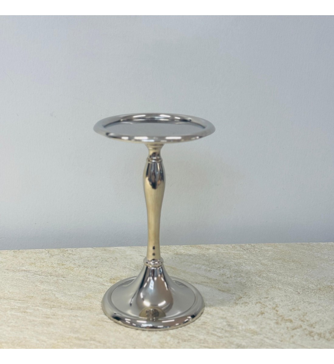 شمعدان استانلس استيل تصميم انيق 20×12×12سم 