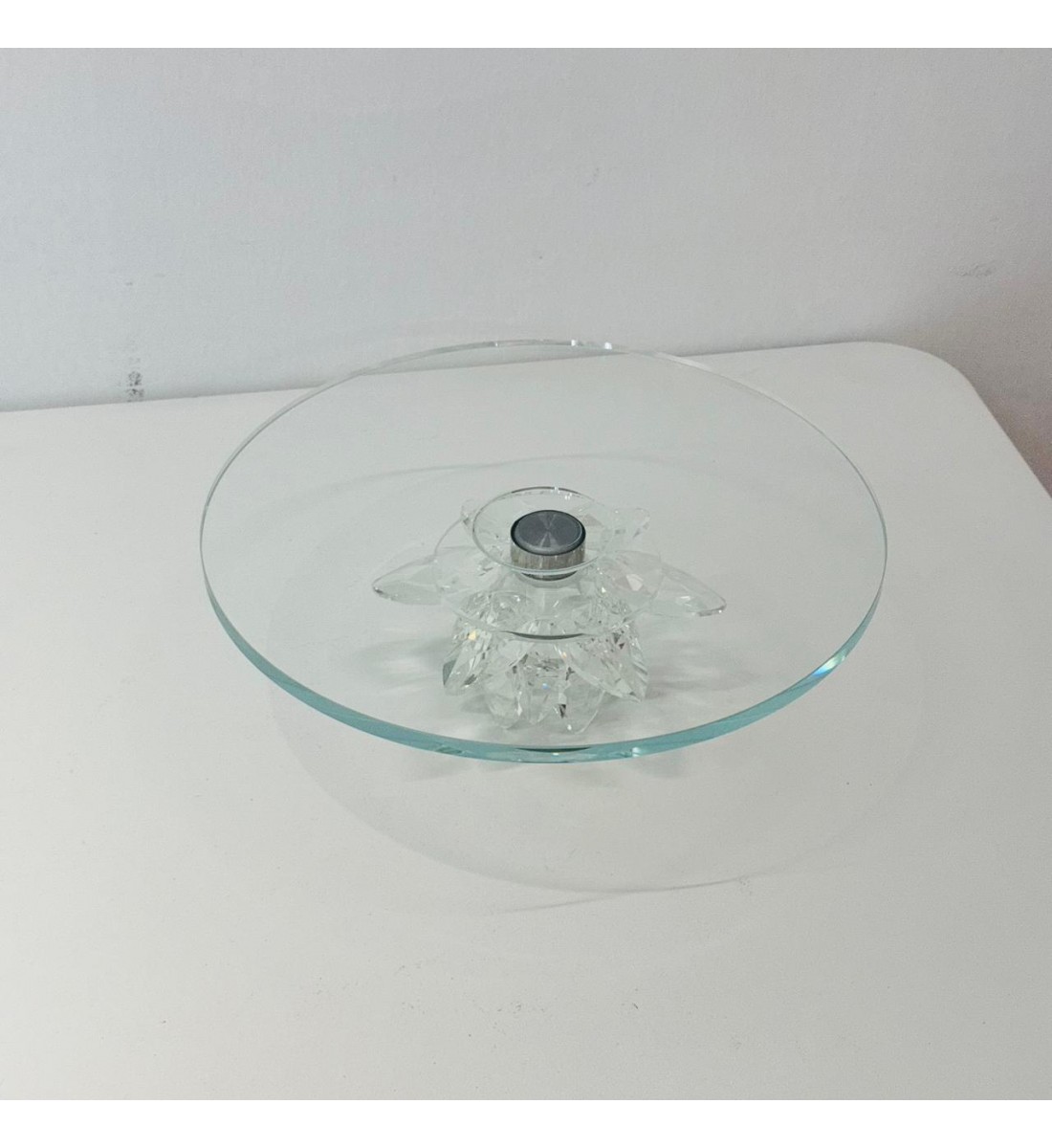 صحن تقديم ضيافة فاخر من الكرستال بقاعده 25×25×8سم 