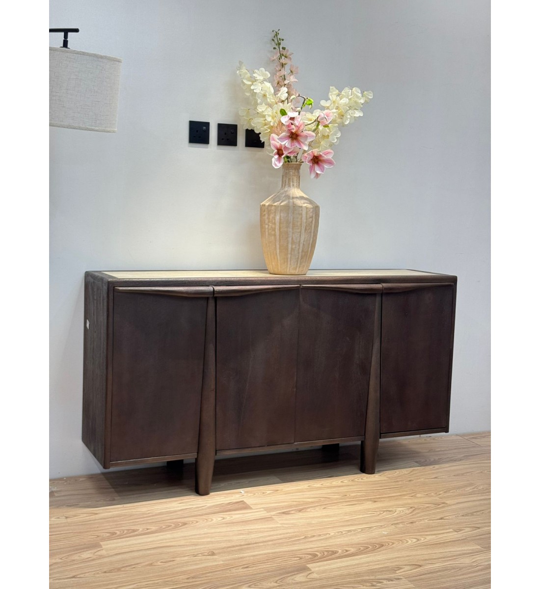 ركن كوفي خشب هندي 150×40×82سم 