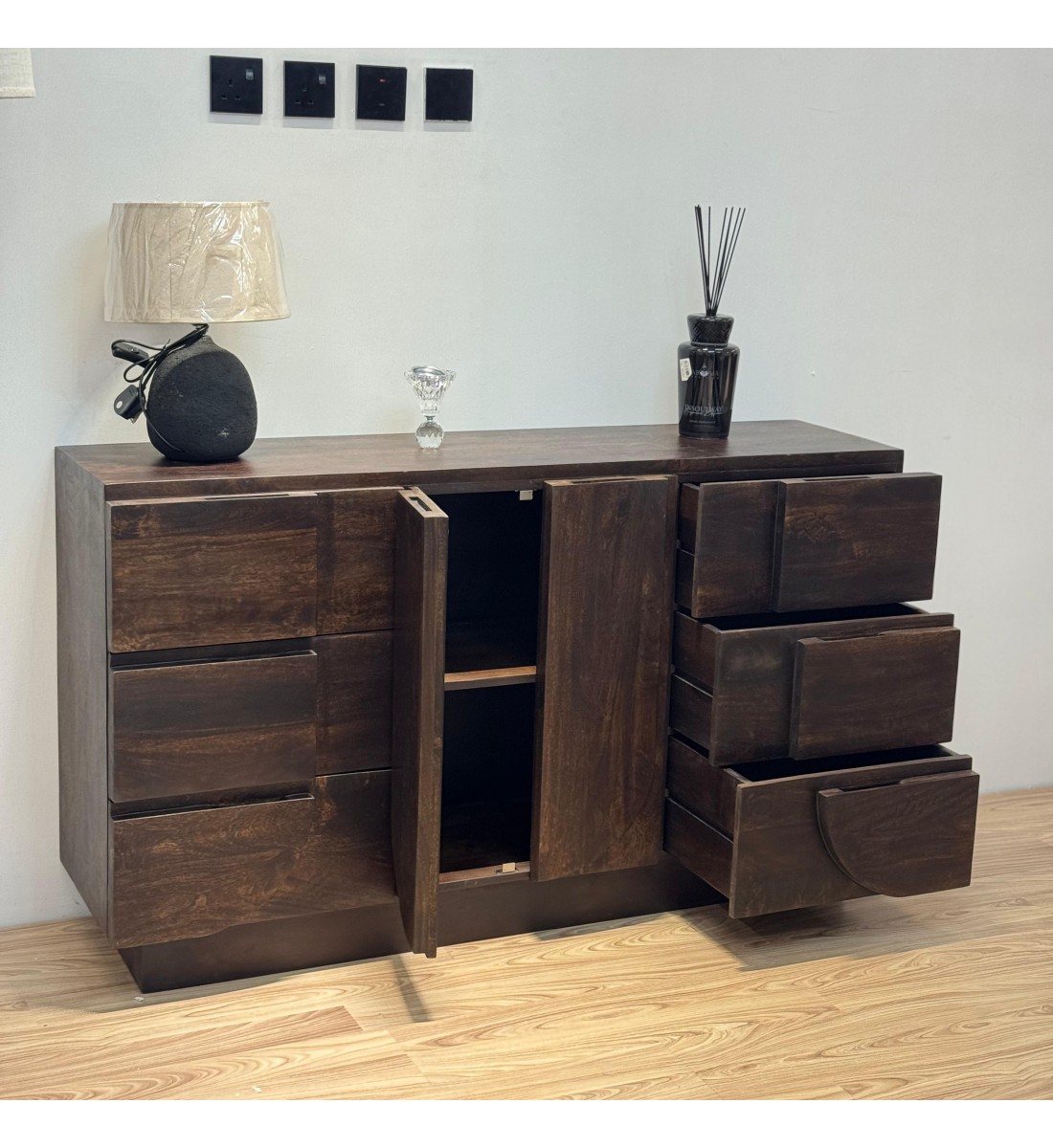 ركن كوفي خشب هندي 140×40×80سم 