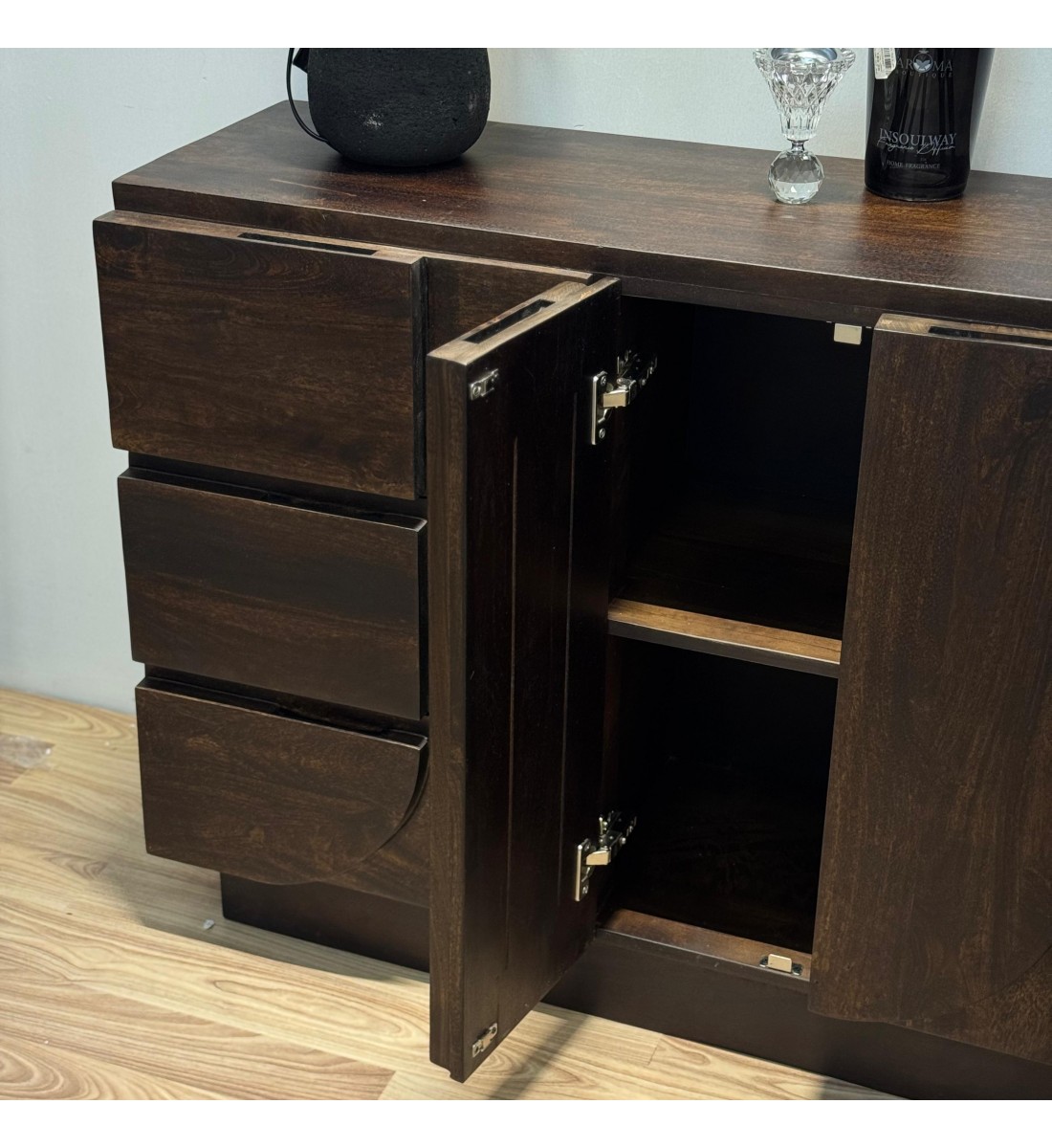 ركن كوفي خشب هندي 140×40×80سم 