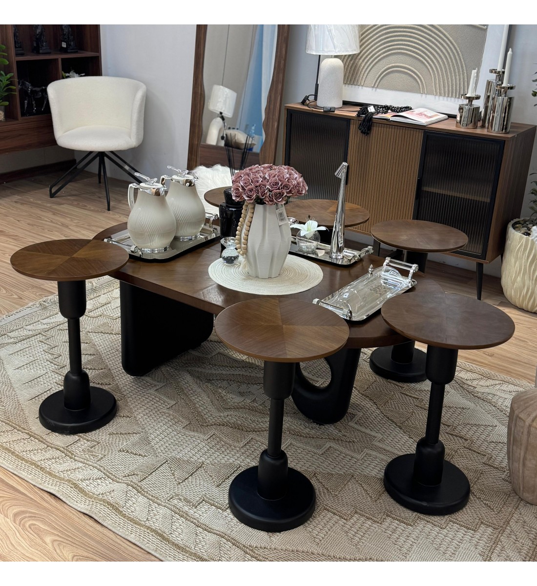 طقم طاولات 7قطع سطح خشب الجوز قاعده خشب لون اسود