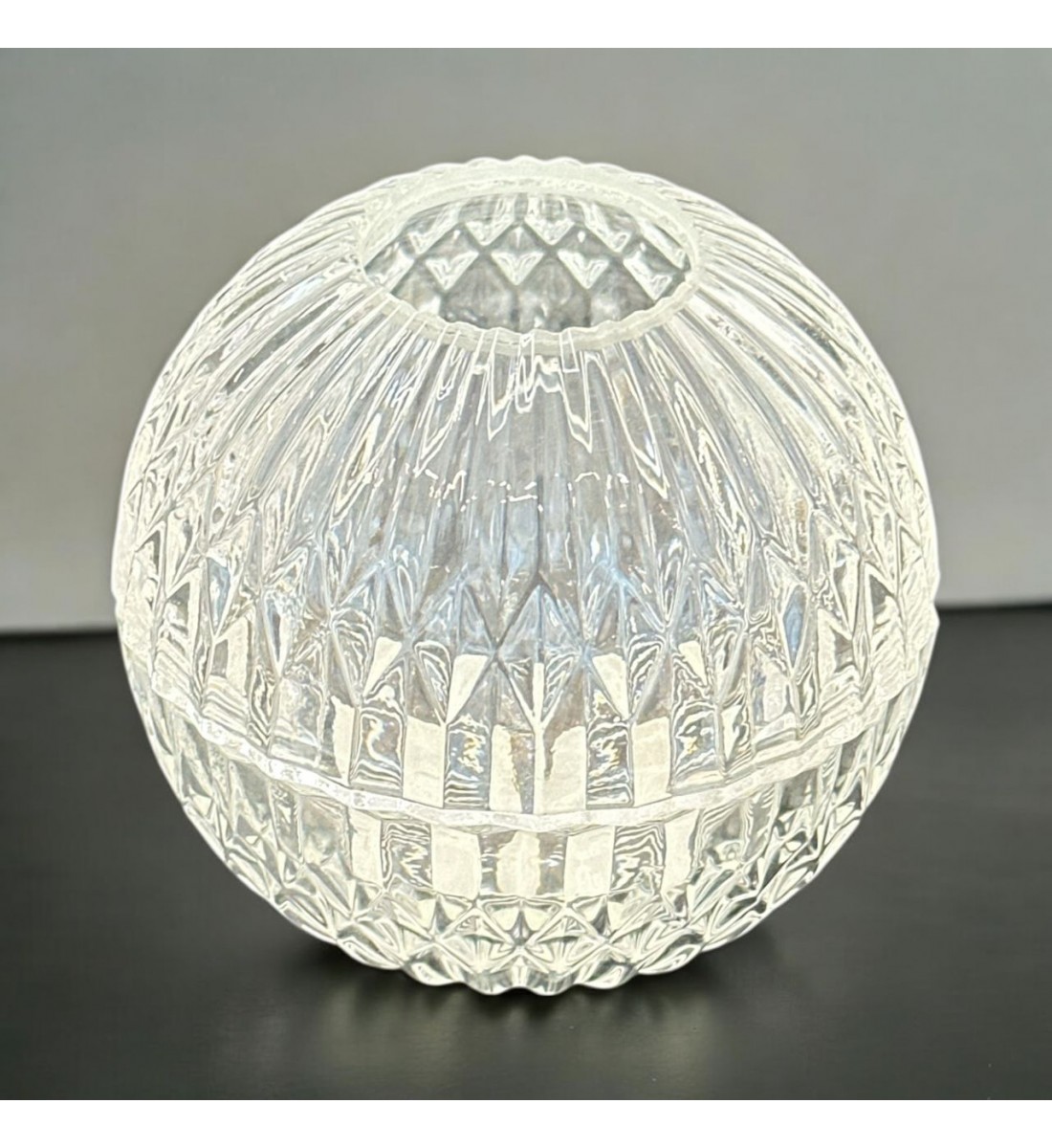 علبة مناديل بشكل جميل10×10×11سم 