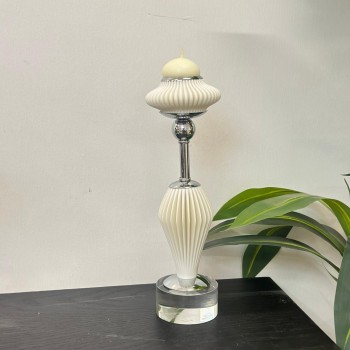 شمعدان اكرلك ابيض تصميم انيق31×5×5سم 