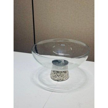 صحن تقديم زجاج قاعده  معدنية فاخر بتصميم عصري 25×25×15سم 