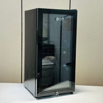 ثلاجة شخصية بباب واحد صغيرة الحجم، ، بسعة  86 لتر 3 قدم، باللون الاسود