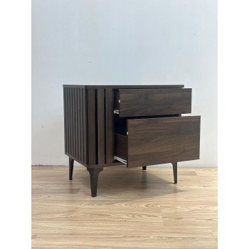 كمدينو 2درج بتصميم انيق ومميز 40×40×55سم (العرض لايشمل التركيب)