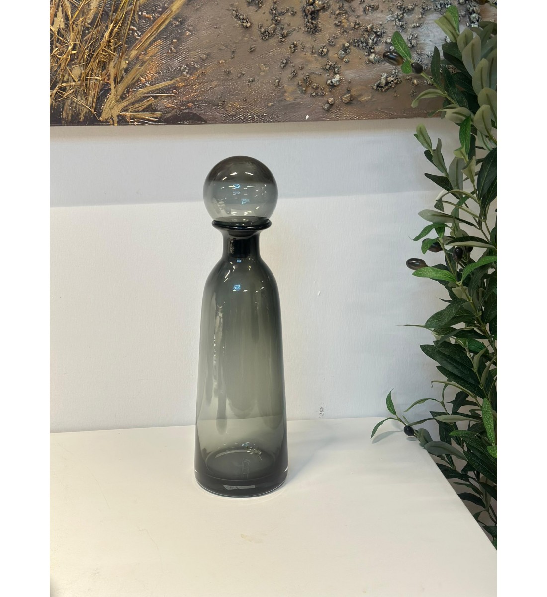 فازةاو قارورة  ديكور بتصميم فني راقٍ تضيف لمسة من الأناقة والجمال لأي زاوية في منزلك 42×8×8سم 