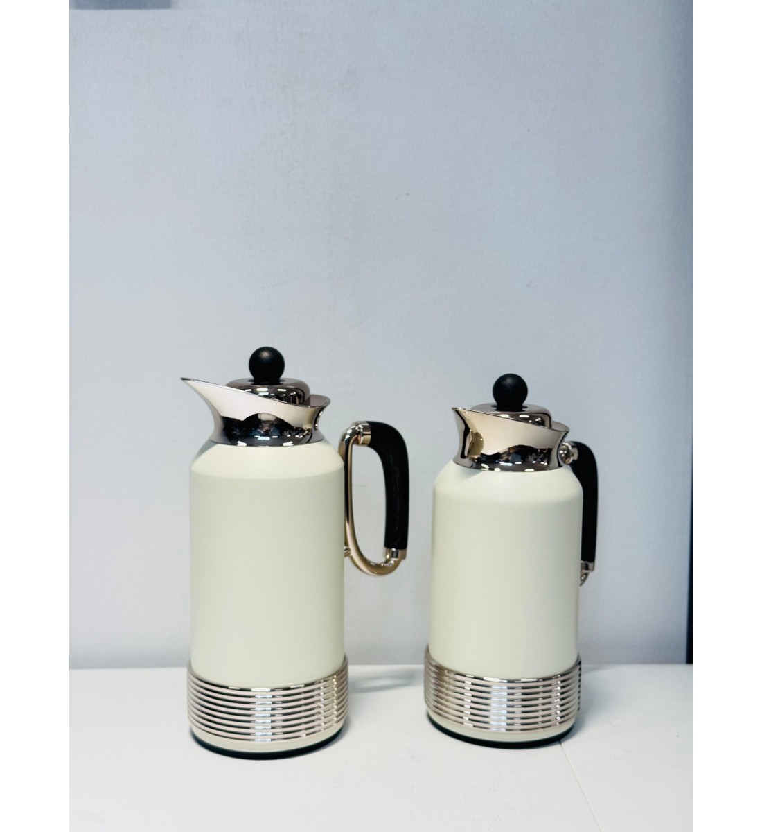 طقم ترمس بتصميم عصري فاخر 2قطع 