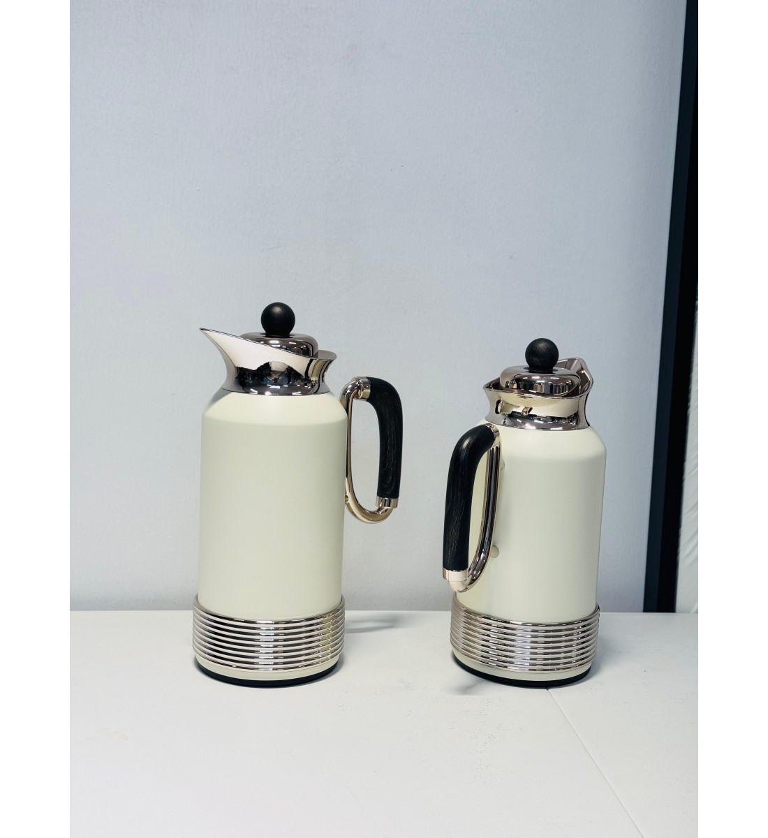 طقم ترمس بتصميم عصري فاخر 2قطع 