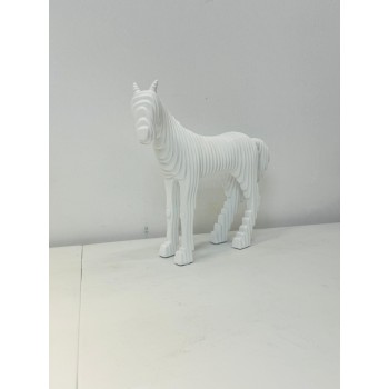 تحفة حصان لون ابيض 28×27×7سم 