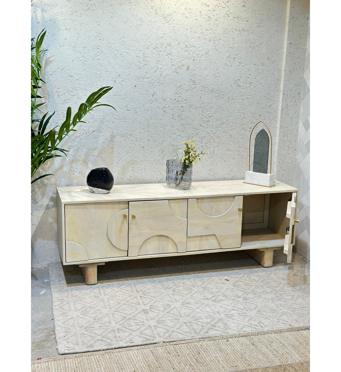 طاولة شاشة بلازما تلفاز تصميم انيق خشب180×40×60سم طاولة شاشة بلازما تلفاز تصميم انيق خشب180×40×60سم