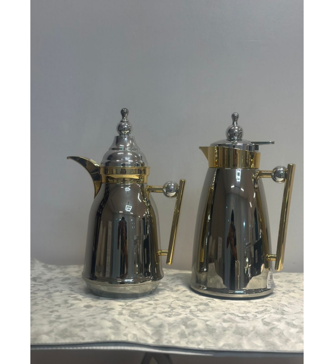 طقم ترمس بتصميم عصري فاخر 2قطع 