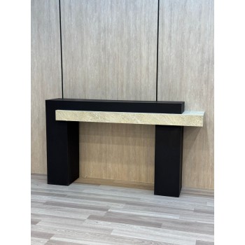 طاولة مدخل ديكور اسود علي بيج تصميم هندسي فريد 160×40×90سم 