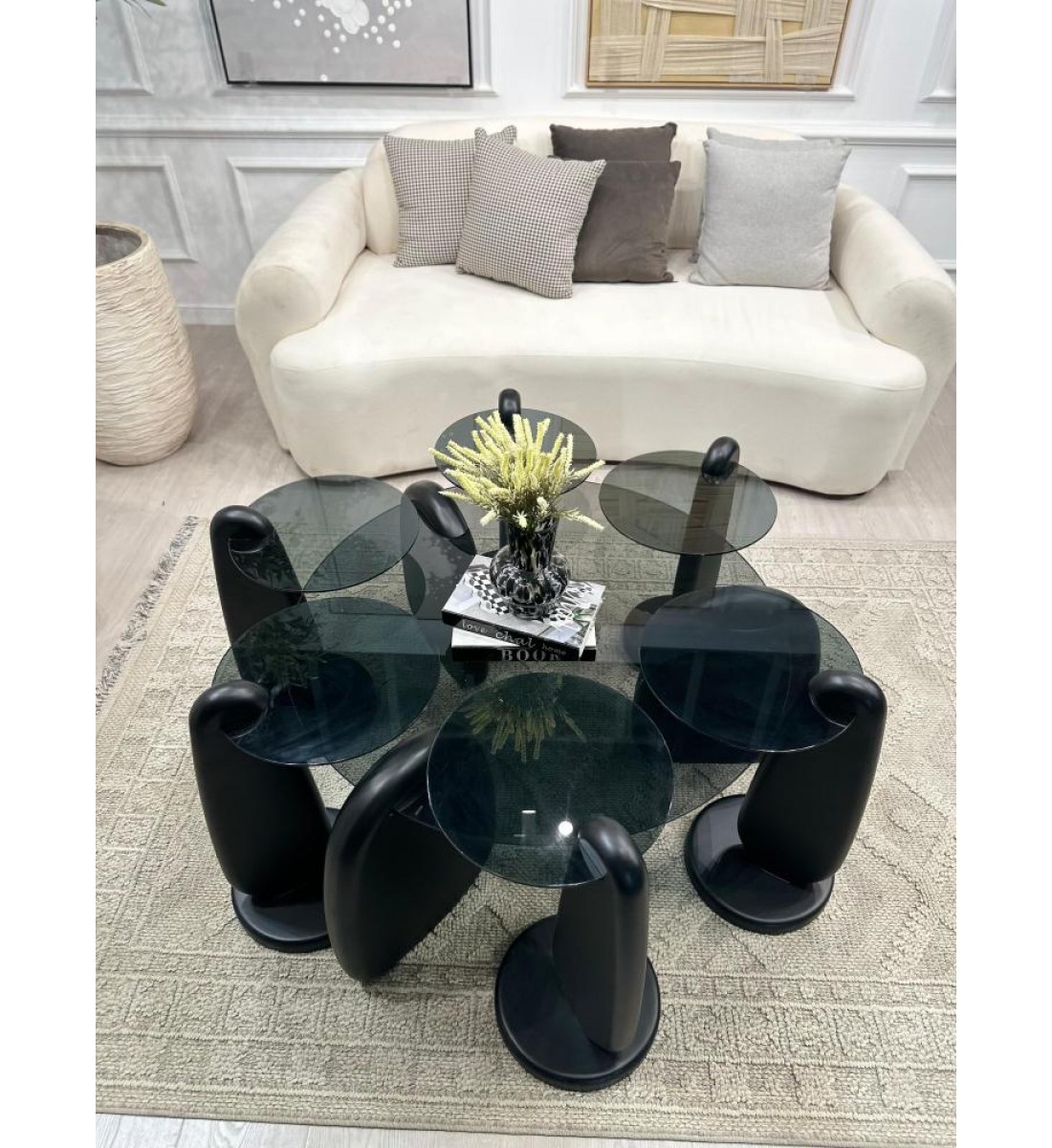 طقم طاولات 7قطع بسطح زجاج وقاعده خشب طقم طاولات 7قطع بسطح زجاج وقاعده خشب