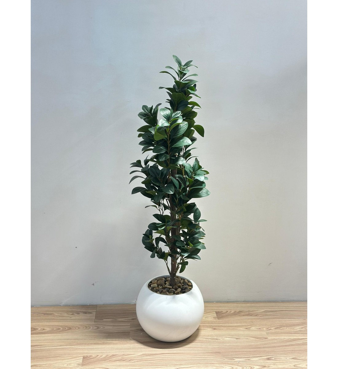 نبتة زينة صناعية بلمسة طبيعية بمركن ابيض 133سم 