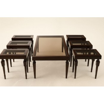 طقم طاولات 7 قطع بسطح زجاج وقاعدة خشب  لون بني تصميم حديث وانيق 