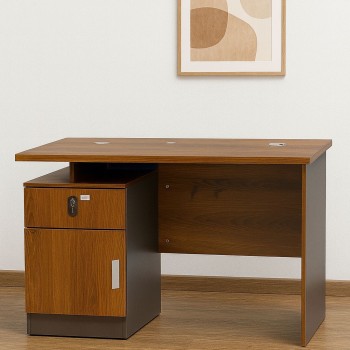  طاولة مكتب  3 درج خشبي  خشبي مقاس 100×50×75سم 