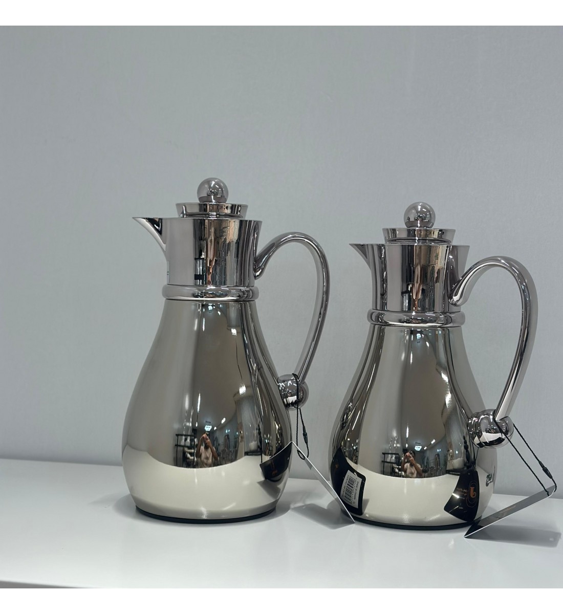 طقم ترمس بتصميم عصري فاخر 2قطع طقم ترمس بتصميم عصري فاخر 2قطع