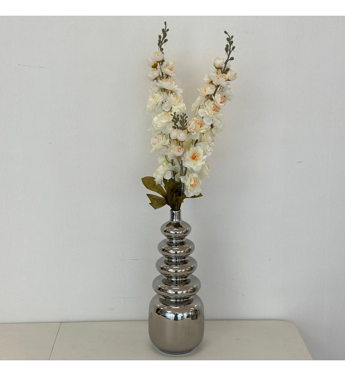 فازه  أنيقة لفازة سراميك بتصميم انسيابي عصري 35×2×2سم 