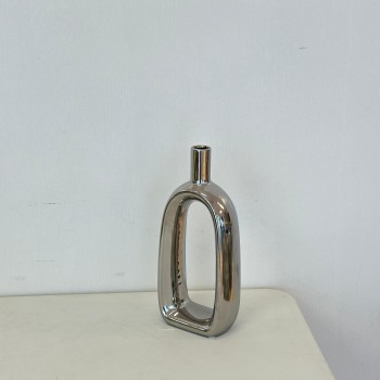 فازه  أنيقة لفازة سيراميكيه بتصميم انسيابي عصري 30×3×3سم