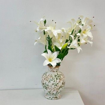 فازة سيراميك أنيقة مزخرفة بنقوش نباتية باللونين الأخضر والبني 22×9×9سم 