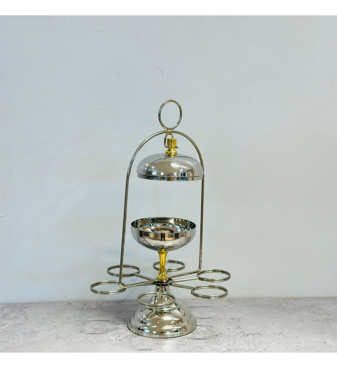 صحن تقديم معدني فاخر بتصميم فاخر مع حامل 6 قناجيل 