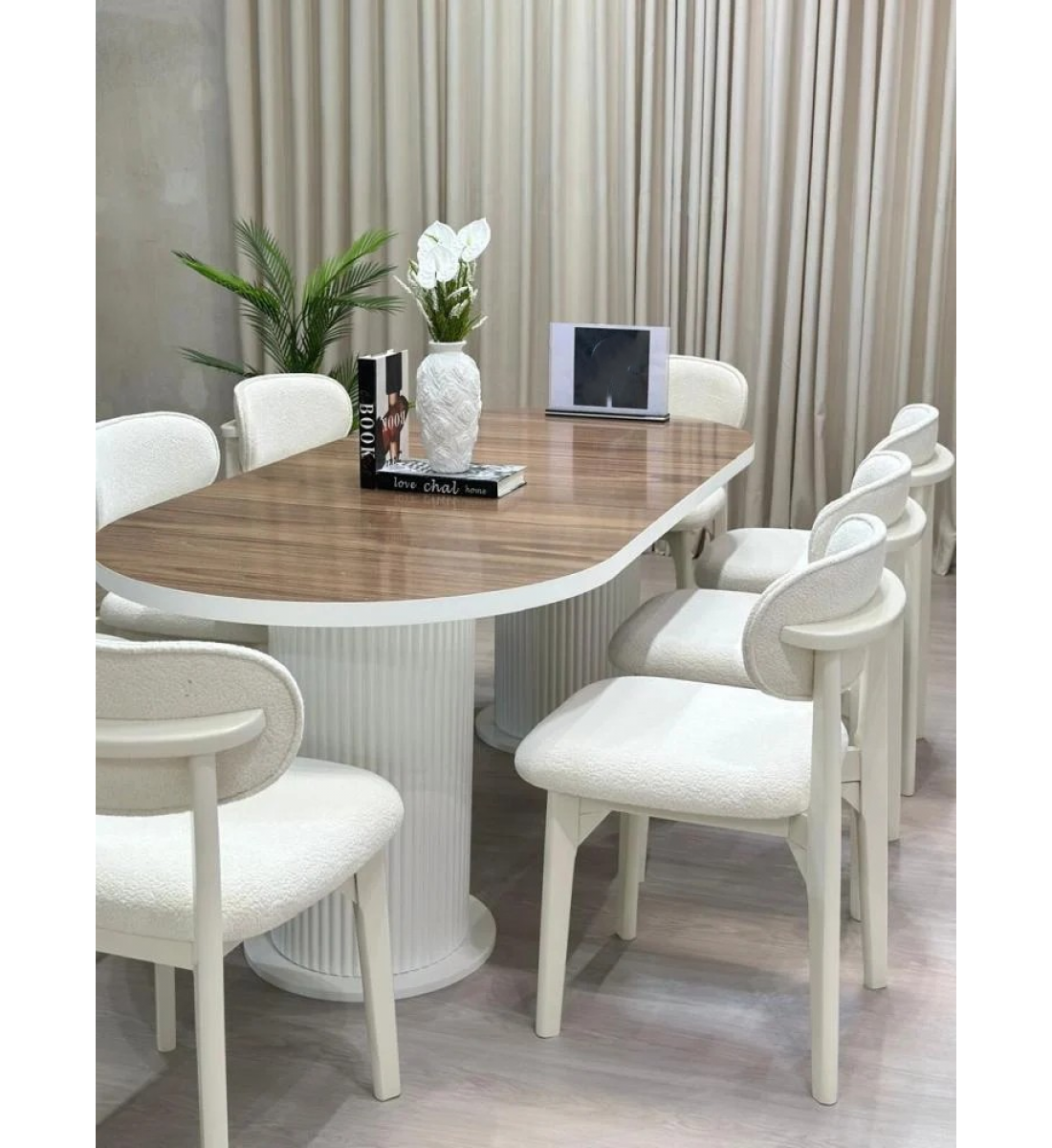 طاولة طعام 8كراسي سطح جوز قاعده خشب