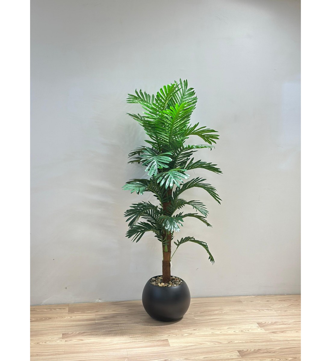 مركن شجر  نخلة اسود  تزيين صناعي  شكل حديث 170سم