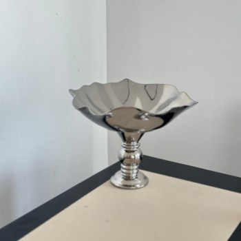 صحن تقديم سيراميك فاخر بتصميم فاخر   28×28×19سم