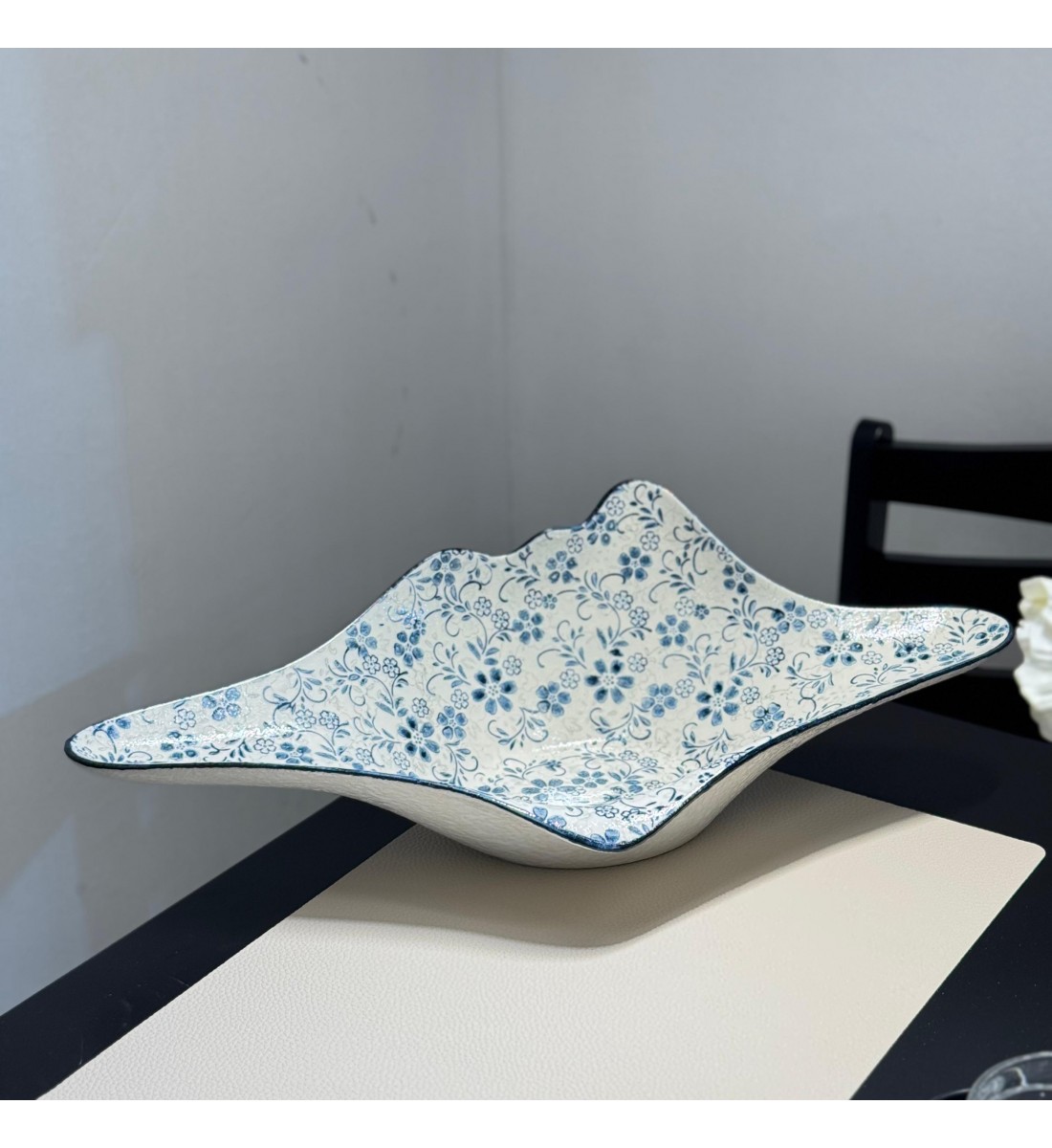 صحن تقديم برسلان فاخر بتصميم فاخر  52×28×15سم 