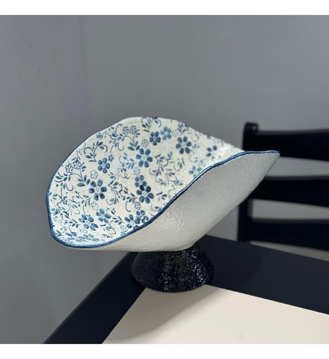 صحن تقديم برسلان فاخر بتصميم فاخر 34×19×19سم صحن تقديم برسلان فاخر بتصميم فاخر 34×19×19سم