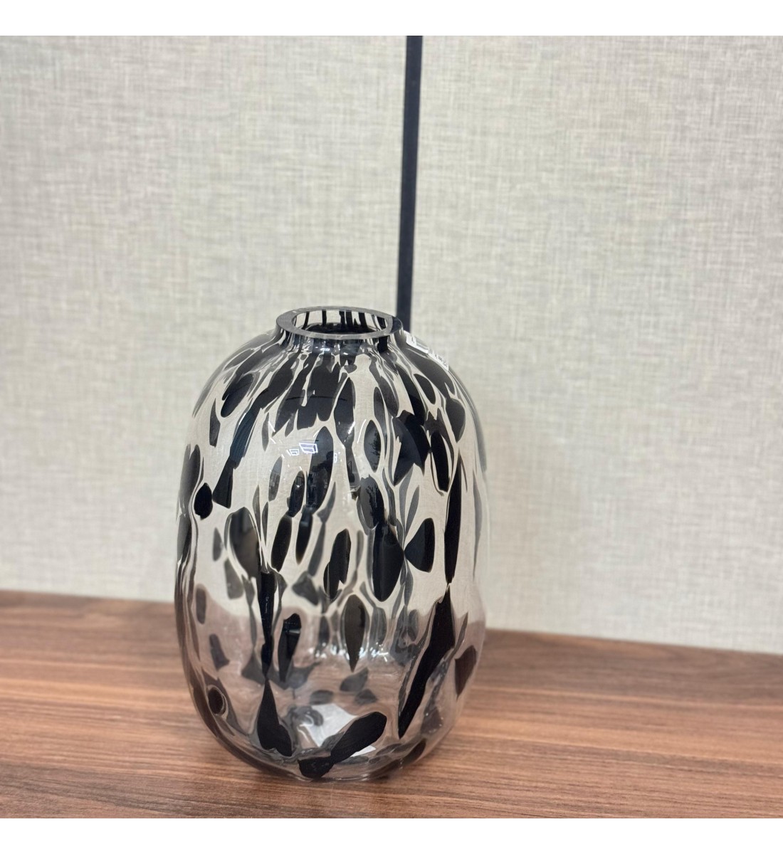 فازة زجاج تايجر نيقة وجذاب 32×6×6سم فازة زجاج تايجر نيقة وجذاب 32×6×6سم