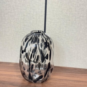 فازة زجاج  تايجر نيقة وجذاب  32×6×6سم 