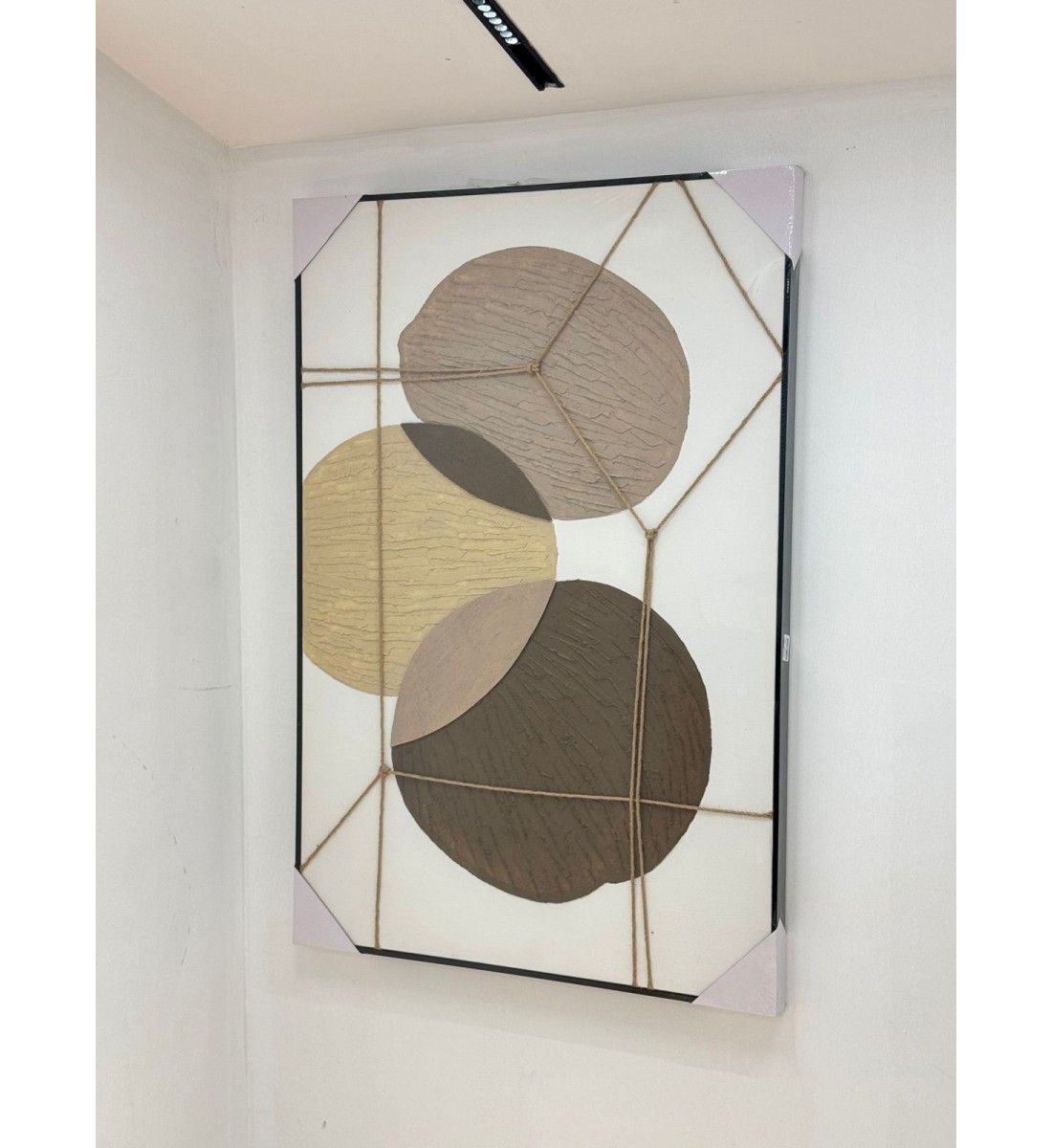 لوحه زينة حائط ديكور جبسية اطار اسود 120×80سم 