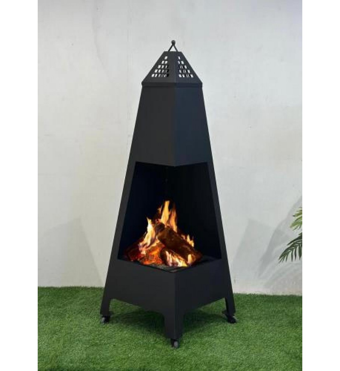 منقل معدن هرمي كامل بتصميم عملي وأنيق منقل معدن هرمي كامل بتصميم عملي وأنيق