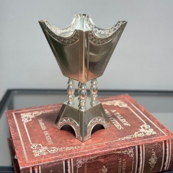 مبخره معدنية بتصميم فاخر يجمع بين اللمسات التراثيه والاناقة 21×10×10سم