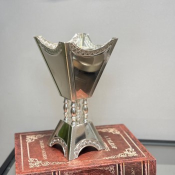 مبخره معدنية بتصميم فاخر يجمع بين اللمسات التراثيه والاناقة26×13×13سم 