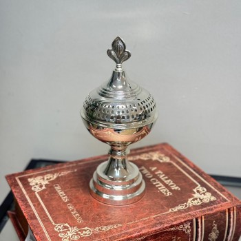 مبخره معدنية بتصميم فاخر يجمع بين اللمسات التراثيه والاناقة21×11×1سم 