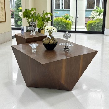 طقم طاولات 2قطع تصميم عصري فاخر بتفاصيل هندسية أنيقة تجمع بين البساطة والجرأة في الشكل.(منتج تفصيل)