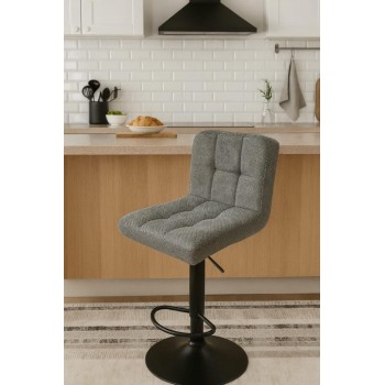 كرسي بار قاعدة حديد  ملبس بأجود انواع الاقمشة من نوع الكتان