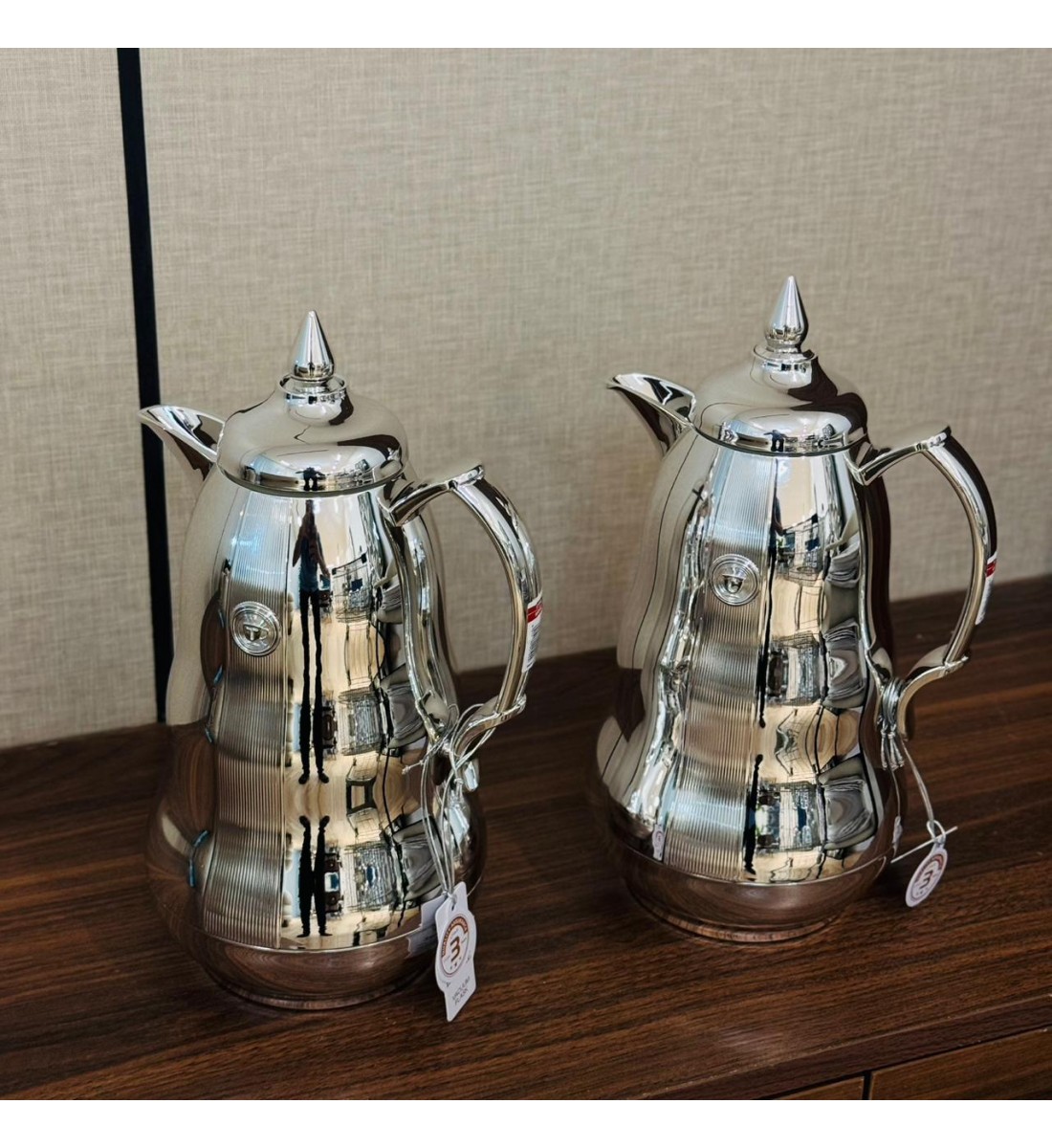 طقم ترمس بتصميم عصري فاخر 2قطع 