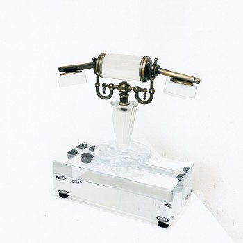 قطعة ديكور فاخرة تجمع بين الطابع الكلاسيكي والتصميم العصري23×20×10سم