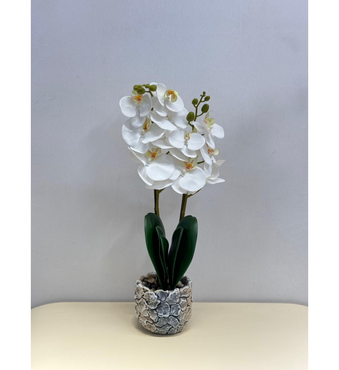 نبتة ورد صناعي بوعاء54سم نبتة ورد صناعي بوعاء54سم