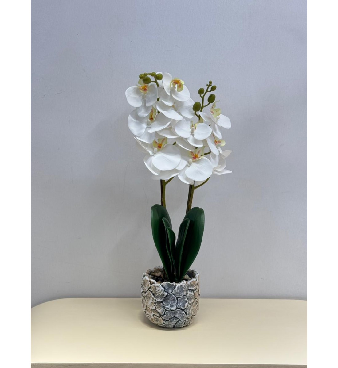 نبتة ورد صناعي بوعاء54سم نبتة ورد صناعي بوعاء54سم